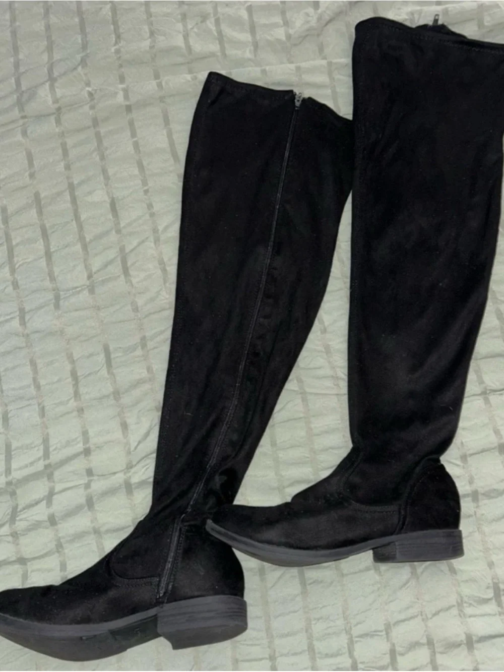 Women's Black Over-The-Knee Boots - Classic Tall Riding Style